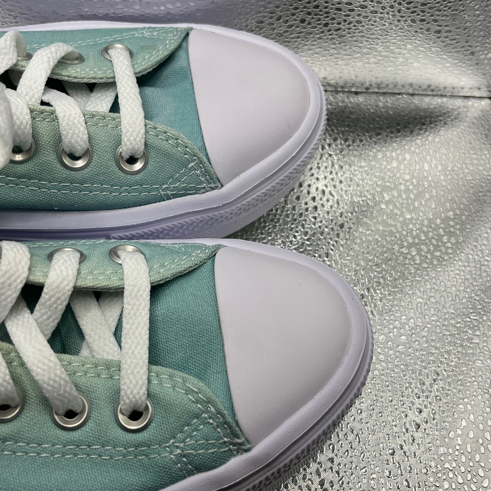 Converse Women's Sneakers - Mint and Cream - Picture 3 of 6